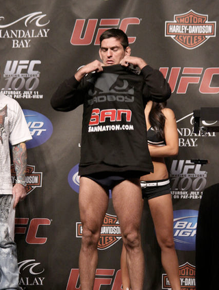 Illustration for article titled Everyone In UFC Weighs What They're Supposed To